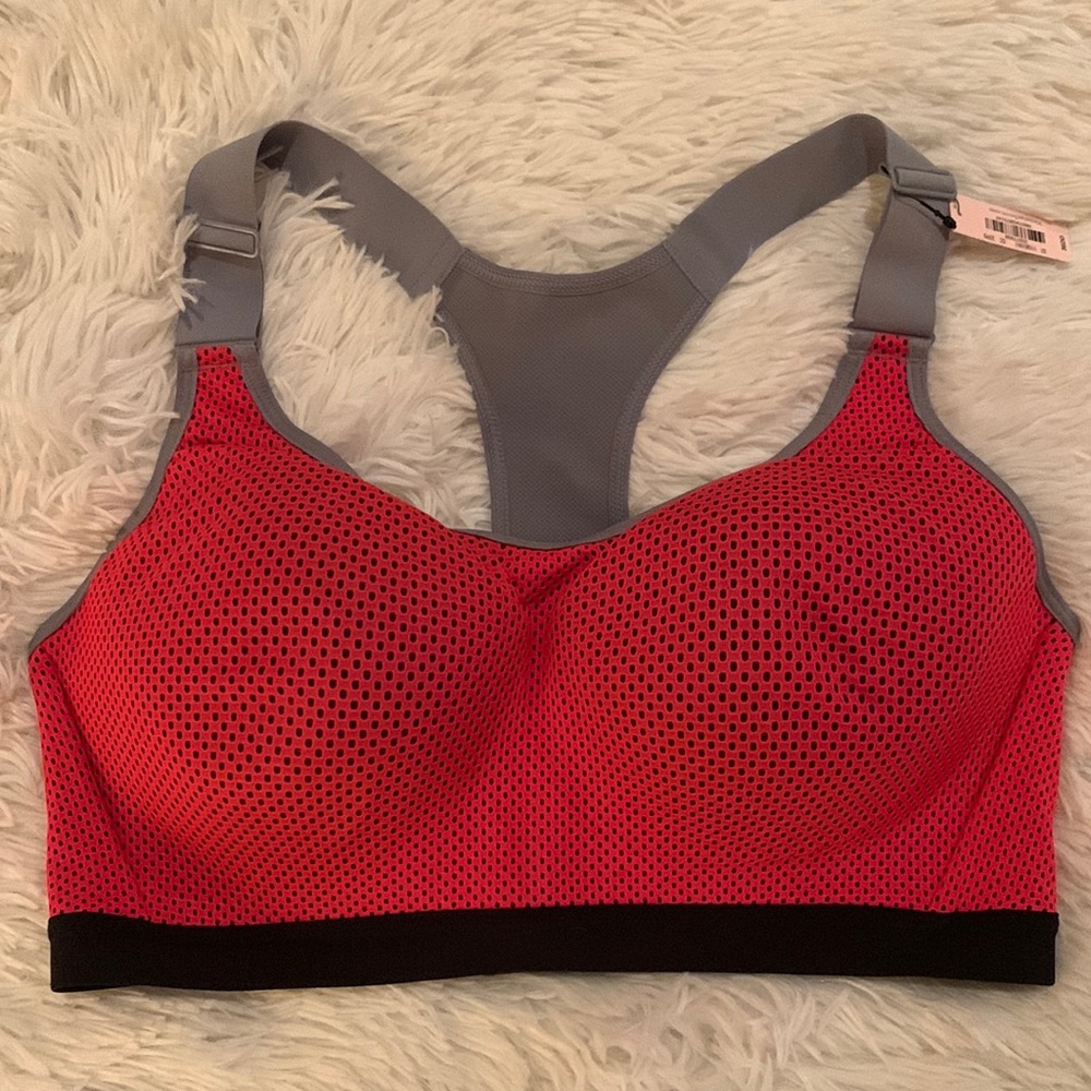 NWT Victoria’s Secret 36DD sports bra